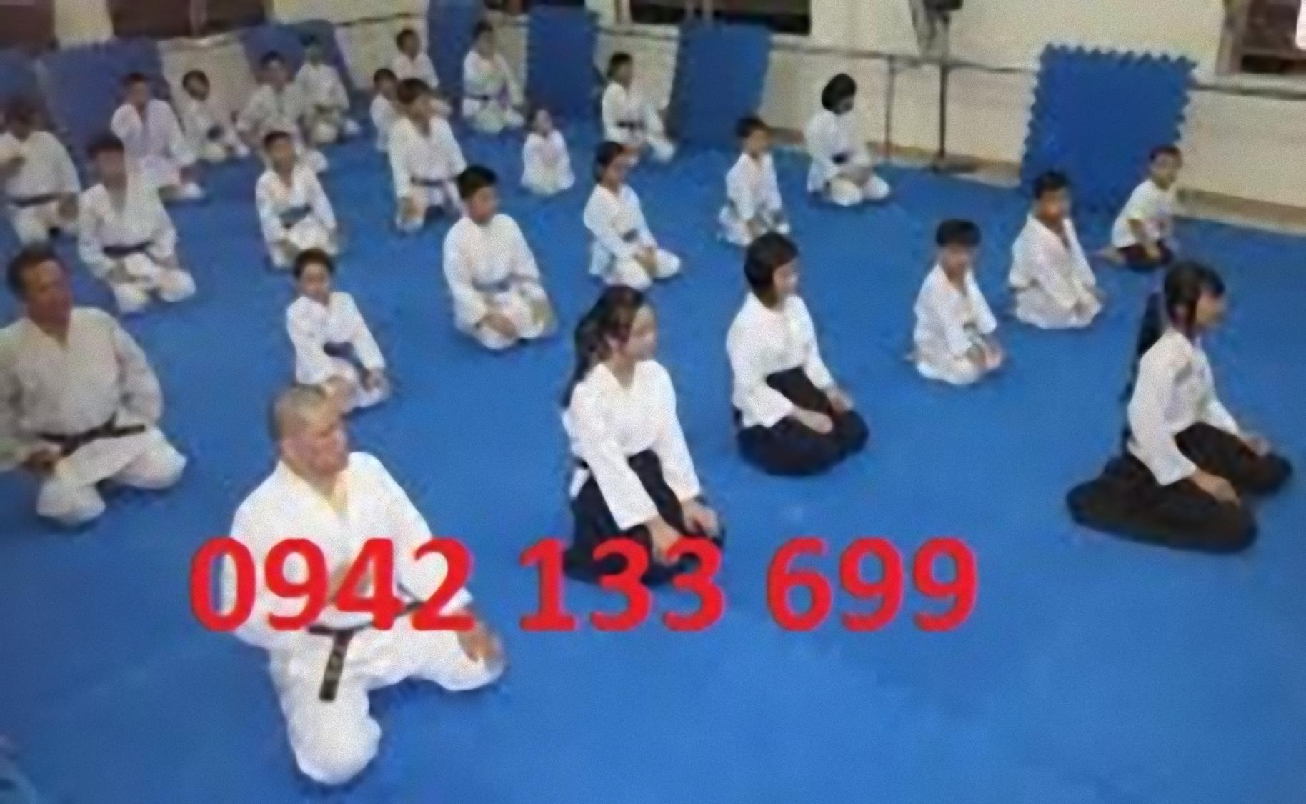 Thảm Thể Dục Tại Huyện Hóc Môn